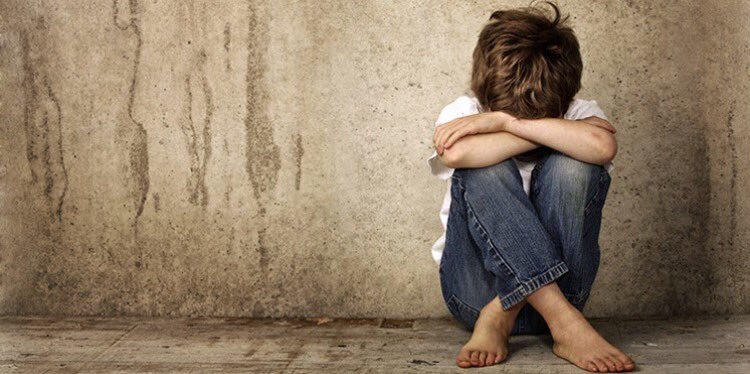 العقوبات القاسية توّلد لدى الطفل الرغبة في الكيد والإمعان في معاداة أهله .