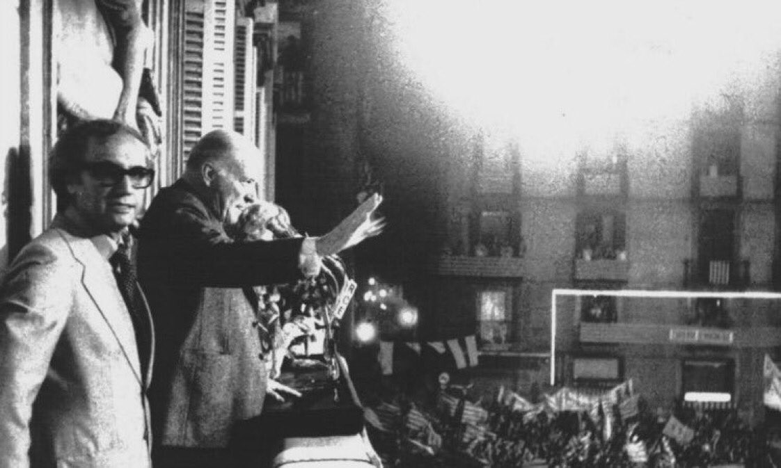 ForcadellCarme's tweet photo. Avui fa 40 anys del retorn del president Tarradellas i de la reinstauració de les institucions catalanes. Ara no ens les deixarem prendre. https://t.co/M2NZTJa8yr