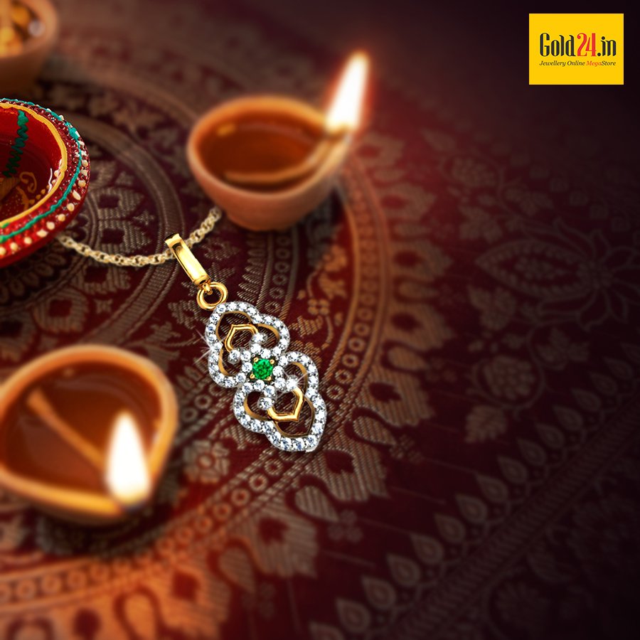 Gold24_in's tweet photo. Effortless Pendant Designs For Diwali Get Together's! 
Shop Now : https://t.co/QvfY9lNaJh https://t.co/J1YBZJzkrW