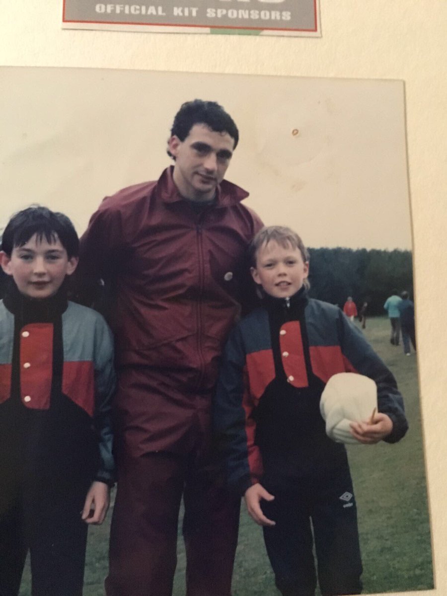SimonDonnelly13's tweet photo. Me and the maestro Paul McStay years before we got to play together at @celticfc. One of the best I ever played with. 👍☘️#CelticFC https://t.co/EyUJtU9j6v