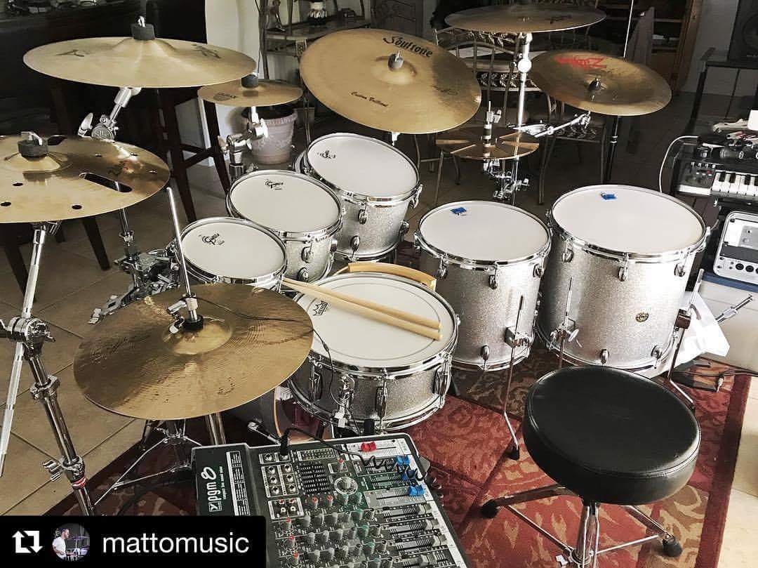 Drumography's tweet photo. #Drumography #Drums #Drumming #DrumPorn #DrumPics #Drummers #drumlife #Drumtrader https://t.co/KWFLcNPg4d
