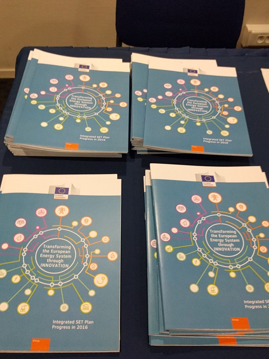 alivb1's tweet photo. Energy Info Days 2017 is about to start. Stay tuned! New opportunities for collaboration #InvestEUresearch #H2020Energy @CARTIFCT https://t.co/cg6XouA0rb