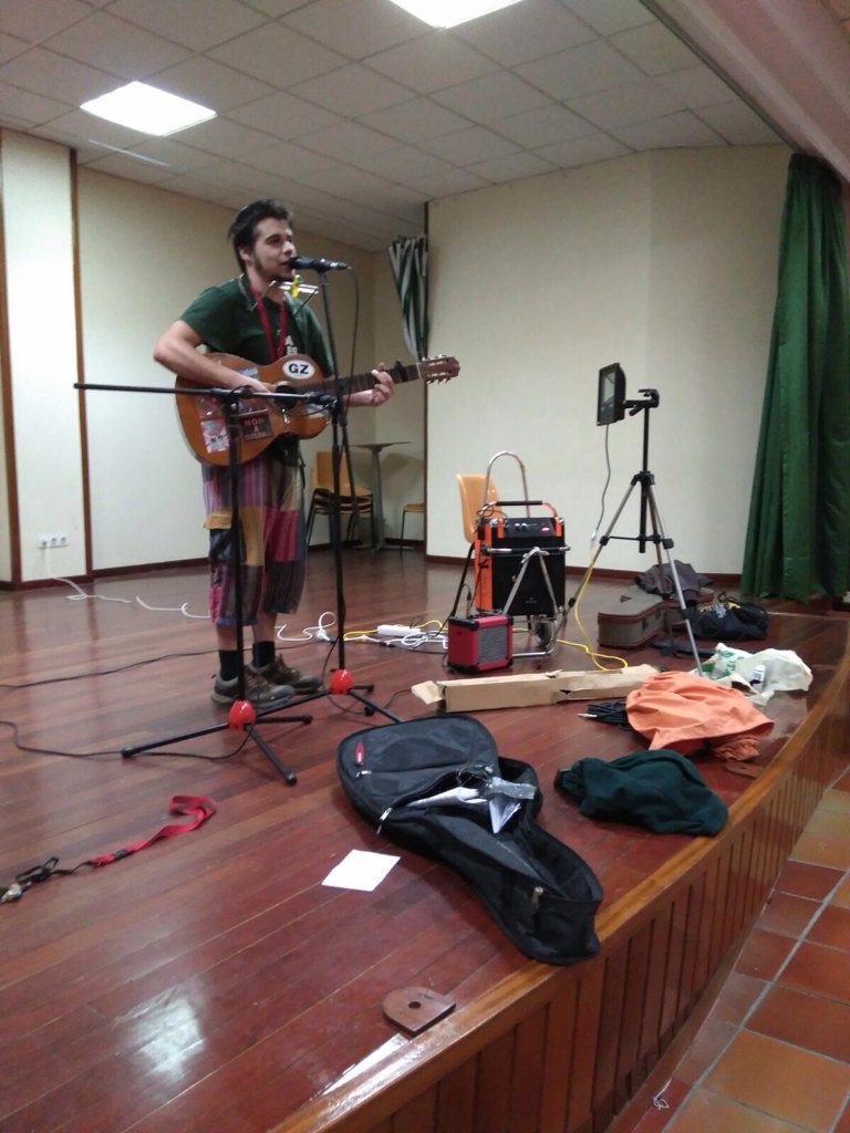 Encuentro Cultural Contra la Pobreza El próximo lo celebramos el  viernes a las 20h en el auditorio Cristo V COIA