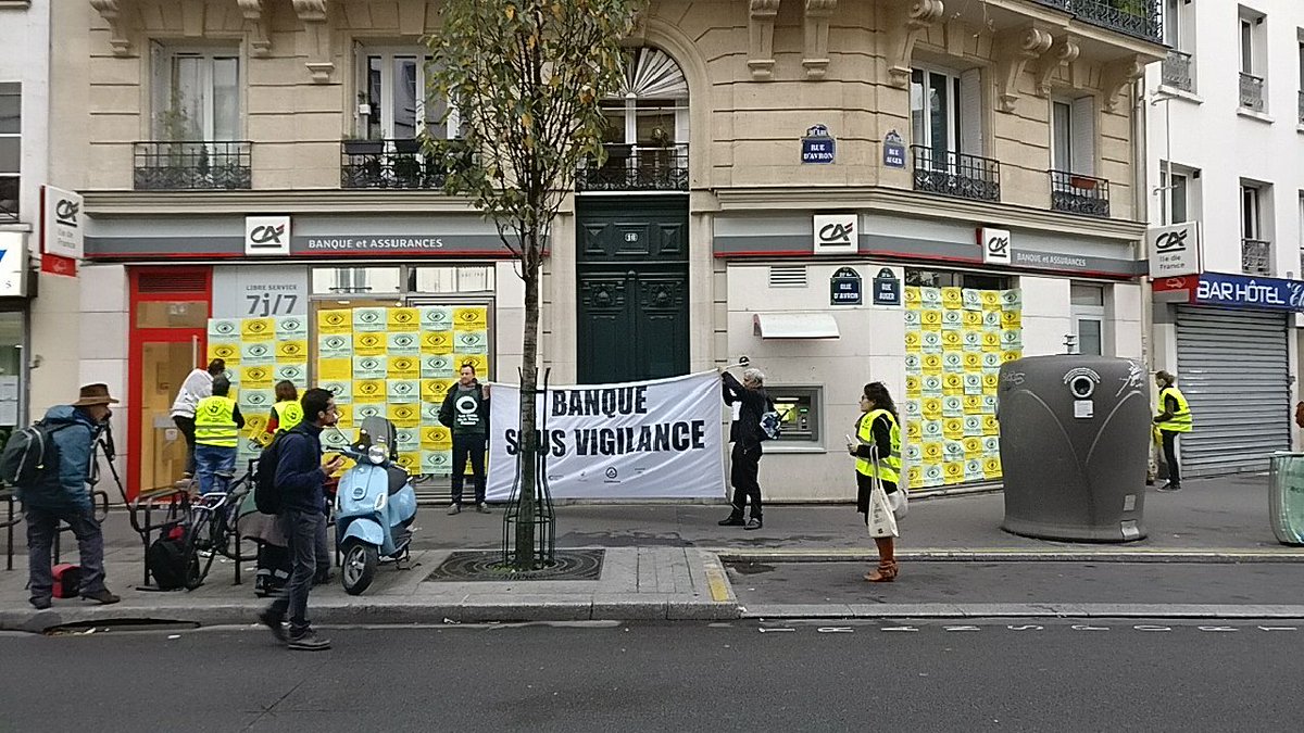 AnvCop21's tweet image. .@Credit_Agricole, we&apos;re watching you👁️Désinvestir des énergies fossiles c&apos;est possible : BNP l&apos;a fait ! #DefundDisasters #EquatorPrinciples