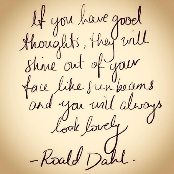 laurtan_17's tweet photo. #GoodMorning  https://t.co/DmbFhS4P2t https://t.co/q3OdvTifel