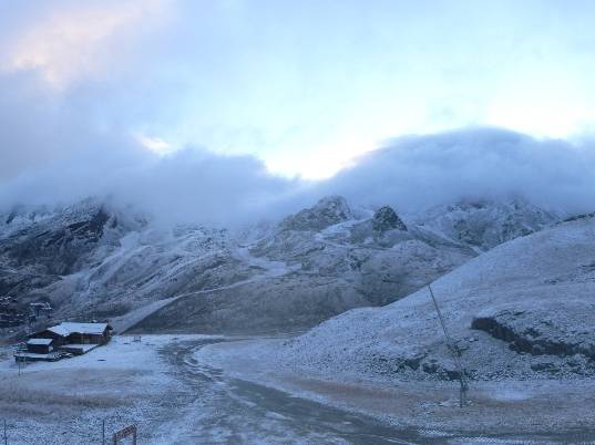 Cool Ski Jobs tweet media