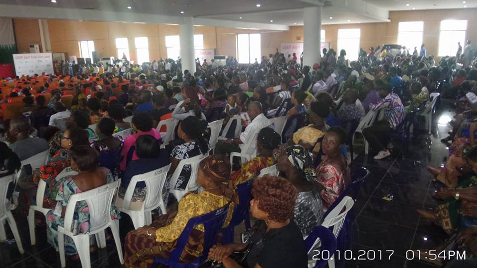 totalblessing1's tweet photo. GEEP loan was organised for Aba North state Constituency and its environ in August 2017. Many applicants have received the loan of N50,000. https://t.co/aJUzbdcZSe