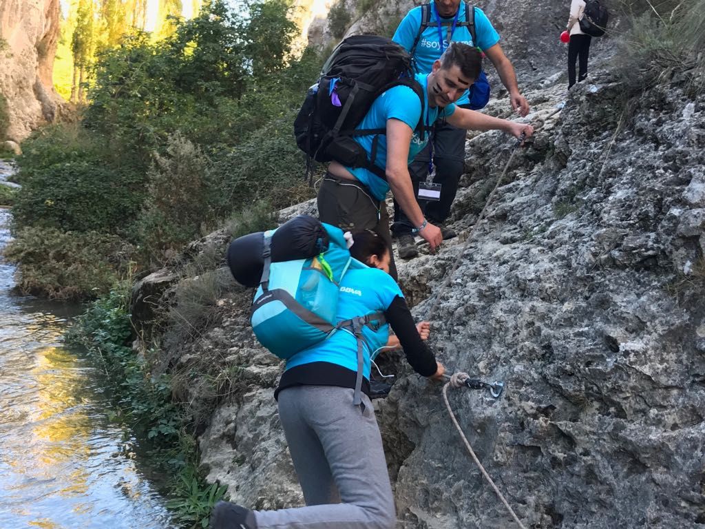 EmpresariosFEDA's tweet photo. El #OutdoorTraining de #ProyectoSherpa fomentó la mejora de las habilidades de los emprendedores a través de la superación de ciertos retos. https://t.co/3zAwR72GGf