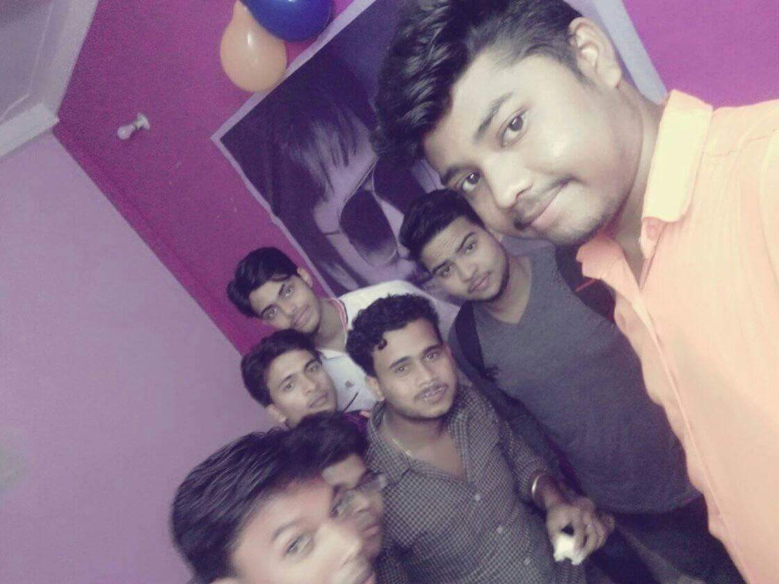 TrendsPrabhas tweet picture