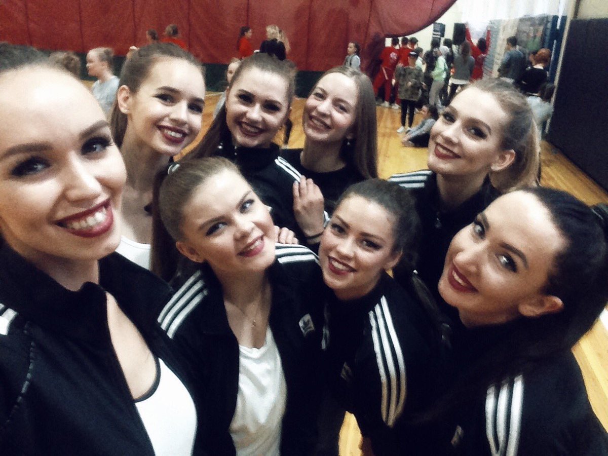 marina_freaky's tweet photo. Люблю 🖤 #proptz #freakychicks #crazychicks #minichicks #lilchicks #заРодину 🦄 https://t.co/5mkDRTme1e
