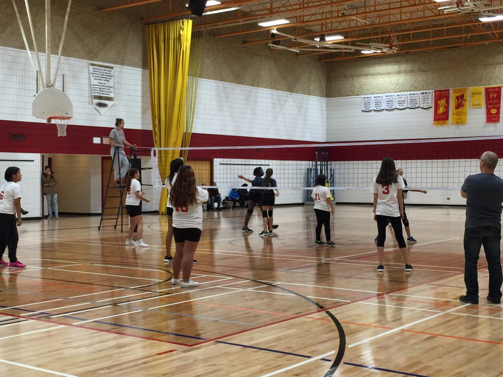 lavalleeLRSD's tweet photo. Grade 7 Girls Volleyball in action. Working on our passes tonight. #goleopardsgo #thisisourstory https://t.co/nKj4kHFPyy