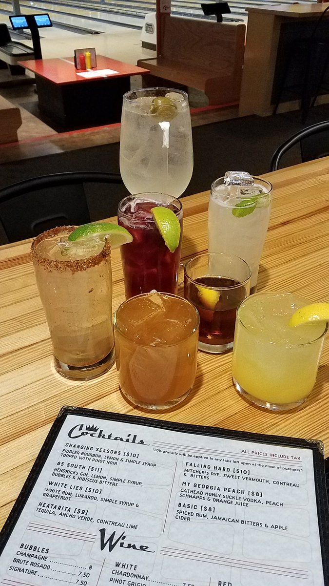 The Comet Pub &Lanes (@cometpubnlanes) on Twitter photo 