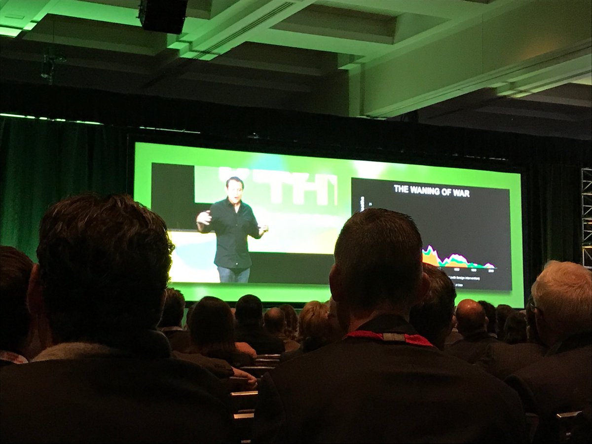 InspiroyDesign's tweet photo. #CNGSeattle #CorenetGlobal Great presentation by #PeterDiamandis https://t.co/2Rq5hIaGa8