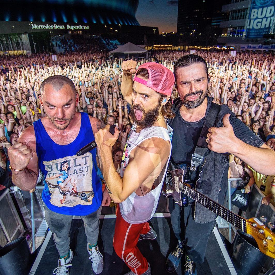 30SECONDSTOMARS's tweet photo. What's your #MondayMotivation? https://t.co/CTRvsqKtTu