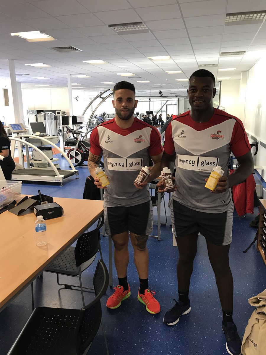 ScottHill94's tweet photo. Massive thanks to @BamLifeDrink for providing recovery drinks for a tough day of testing @BoltonUni for the @LeighCenturions boys today https://t.co/USAHs2L59Q