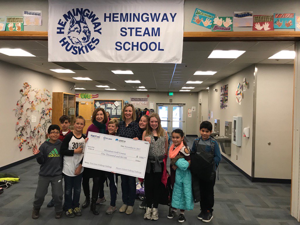 MayorNina's tweet photo. ID Mayors Oct #walking competition is complete. We won $1,000 that kids voted to go towards a #MiniatureGolfCourse https://t.co/czq0OSx2Y0