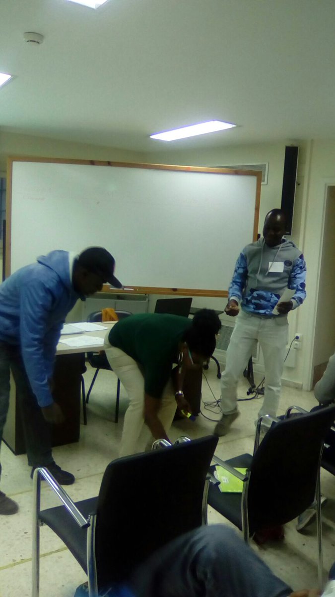 Sara Pons tweet media