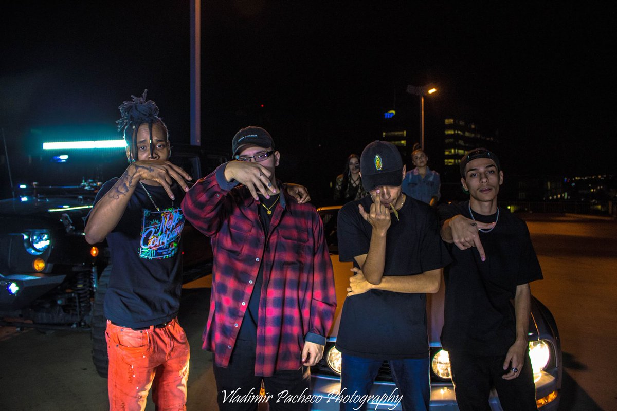 #🥉+9️⃣boys= <a href="/Vladimirrr300/">VLADI TV📸</a>
#droppingsoon #runningplays
#kansastoaz