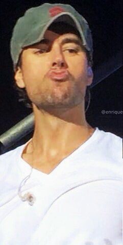Enriquette tweet media