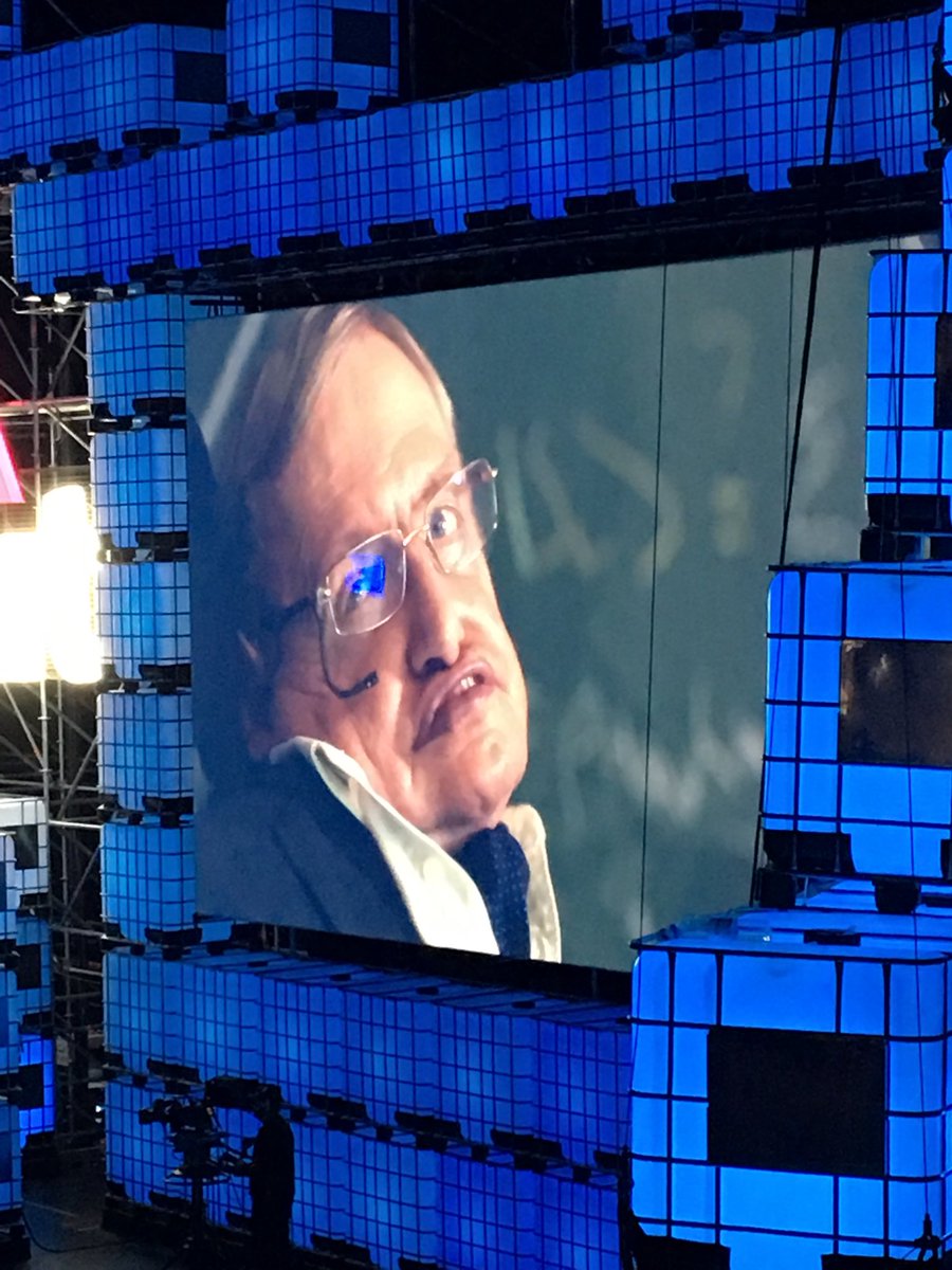 LynneJDavidson's tweet photo. Look who’s speaking now! #websummit17 https://t.co/jA5XpS7tAZ