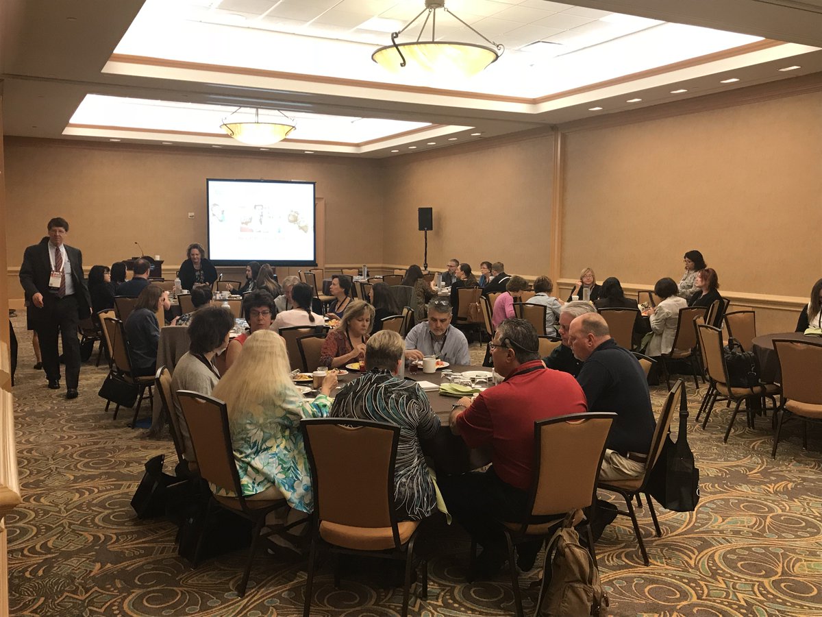 BPSweb's tweet photo. Comings and goings @ASCPharm #ASCP2017 #pharmacists @BPSweb https://t.co/kvgFnj1ufG