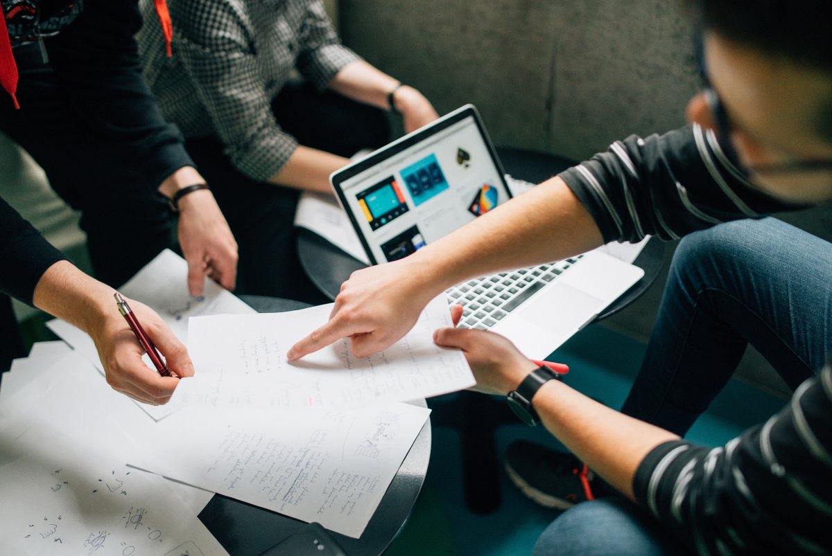 Coworking spaces create communities where we all work together and benefit from each other - calgarycoworking.ca/ideal-coworkin… #YYC