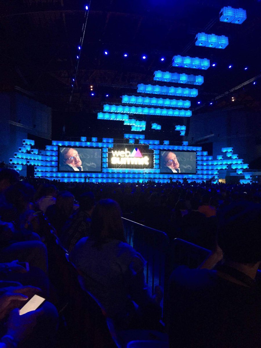 zinisok's tweet photo. Awesome speech of one of the greatest mind in the world #websummit2017 #StephenHawking  #lisbon #websummit #lisboa #technology https://t.co/gfyXLcCIYR
