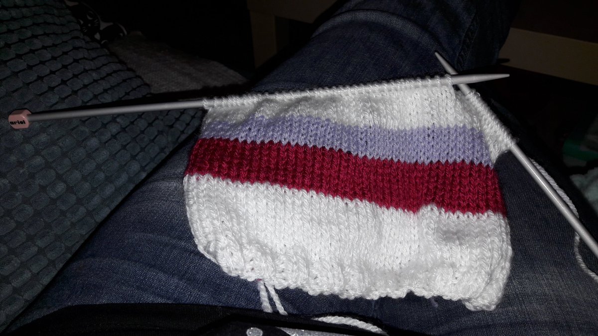 #philacademie Le froid débarque en région parisienne🌨 il est temps de s'enrouler joyeusement dans des fils tout doux !🌬🔥 <a href="/PhildarOfficiel/">Phildar</a>