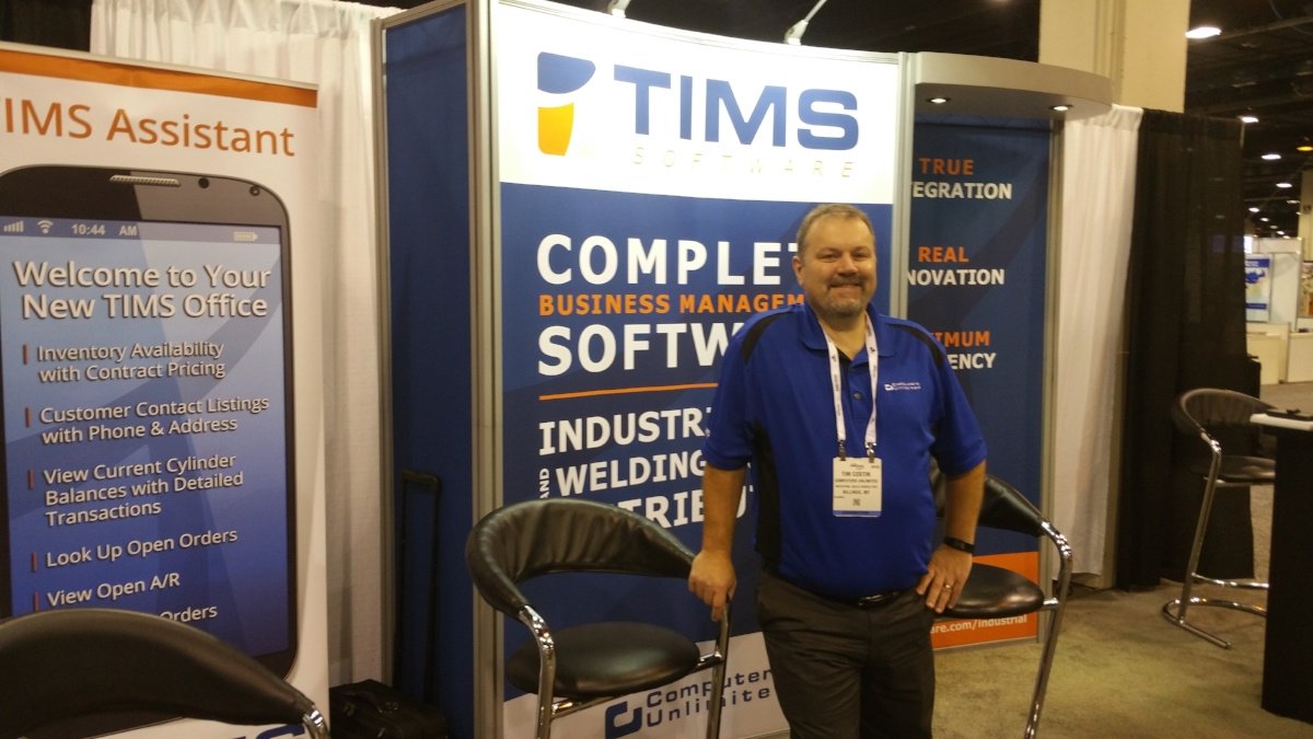 TIMSIndustrial's tweet photo. See @TimCostin_23 and his smiling face at #FABTECH17 Booth B28079. Ask about #TIMSassistant. https://t.co/TYuZeRIZAx