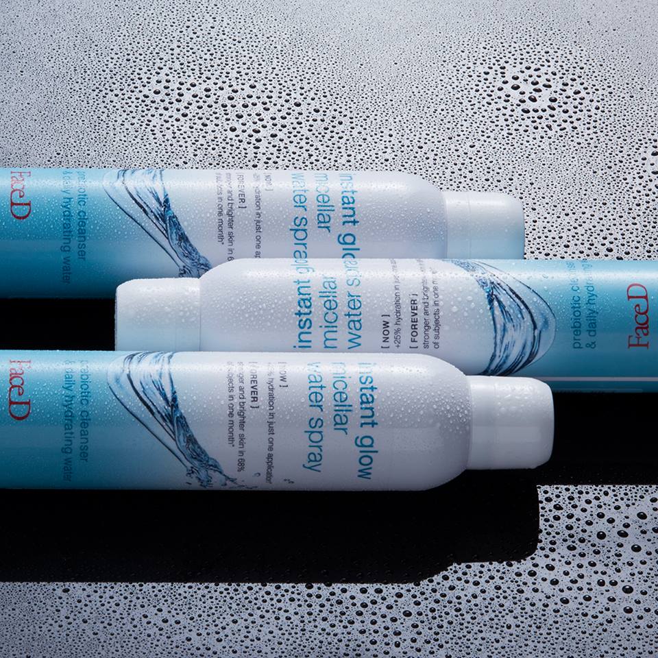 vanityinmilan's tweet photo. Instant glow micellar water #spray di #FaceD​, ❤️💧@sephoraitalia Il mio articolo https://t.co/ruf1ge0hZN  #acquamicellare #beauty #sephora https://t.co/n5vSEWlrsg