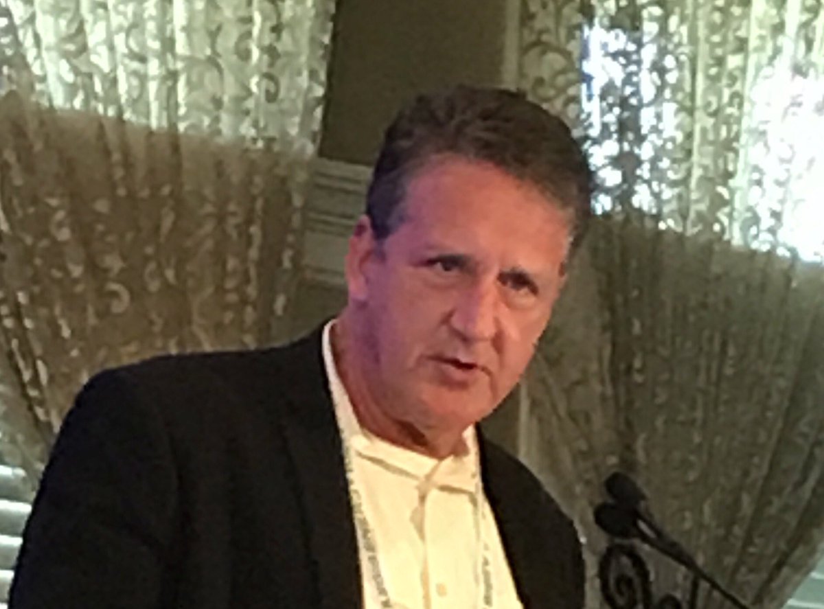 HartEnergyLive's tweet photo. The oil & gas water sector, like other industries, is being rapidly digitized, says James Welch, Veolia NA. #EOC2017 #ExecOilConf https://t.co/BMupbaMTQO