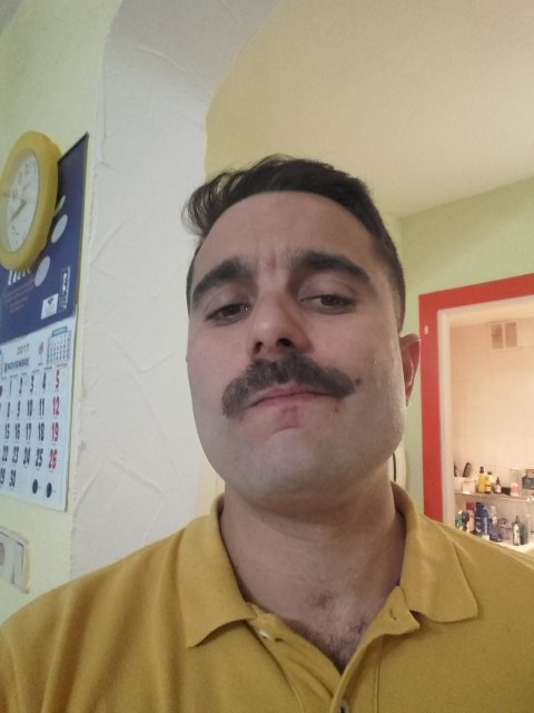CarlosCapataz's tweet photo. #Movember https://t.co/f0nQ1RmWGB