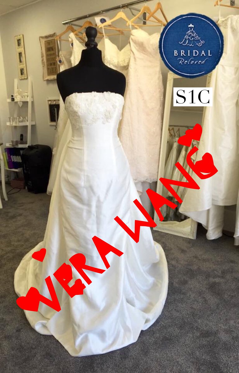 BridalRelovedSa's tweet photo. Vera Wang is just one of the amazing top designers we stock...👰🏼

To try on our fab gowns and see our full range call us on 07596150511 ❤️ https://t.co/JYZdx9IWRU
