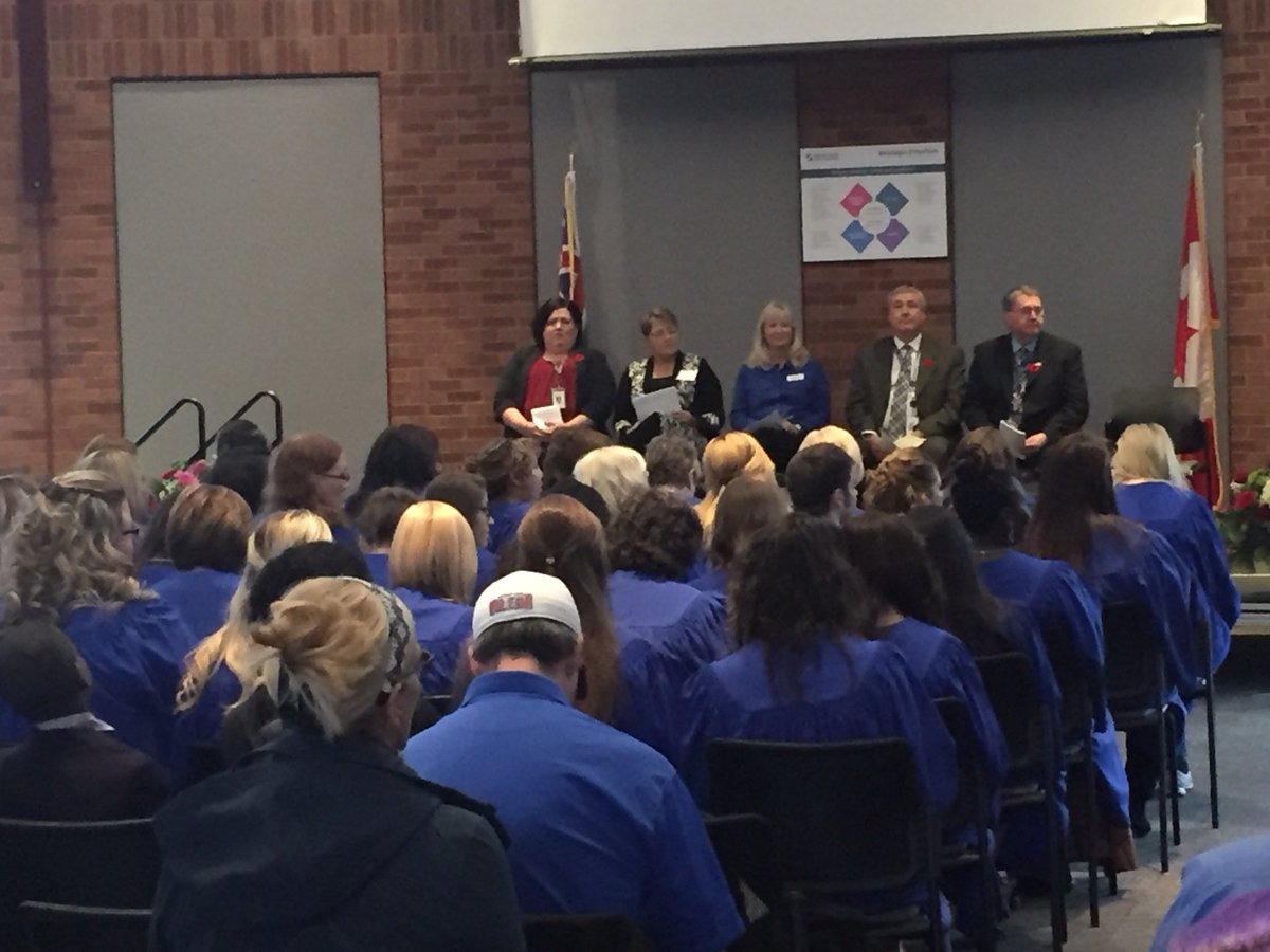 SCDSB_Schools's tweet photo. We're #SCDSBproud of the 120 new PSWs celebrating their graduation from the @learningcentres today! https://t.co/tlblORraSW