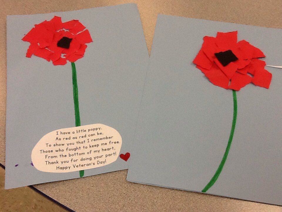 JenReichardt1's tweet photo. Making poppies for our veterans. @SerenaHills_161 @flossmoorsd161 https://t.co/hhLXXiPnya