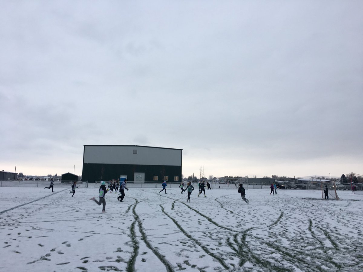 3doregon's tweet photo. Sights from the first weekend of competition up in snowy Yakima, WA #3don2 #the3ddifference #playhard #getbetter https://t.co/qrKSG5JdDI