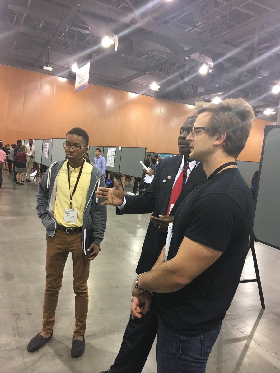 CUR_VUU's tweet photo. #ABRCMS #Day3 Mentored by Dr. Paige-Anderson, senior Biology major Parrish Kelley-Collier did an amazing job! #vuu #vuucur #vuustem https://t.co/TMzeys0EGP