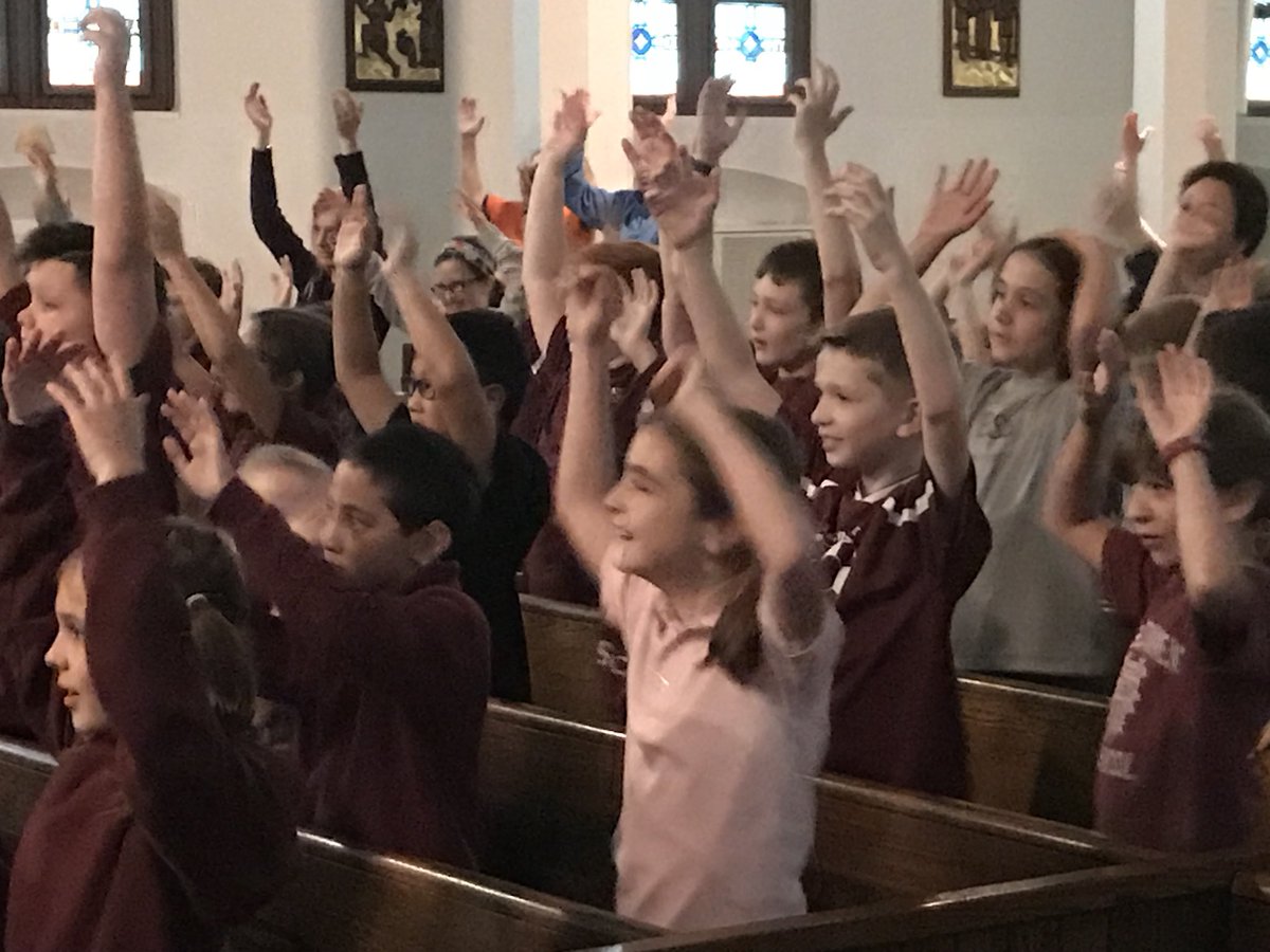 Blessed Sacrament School tweet media