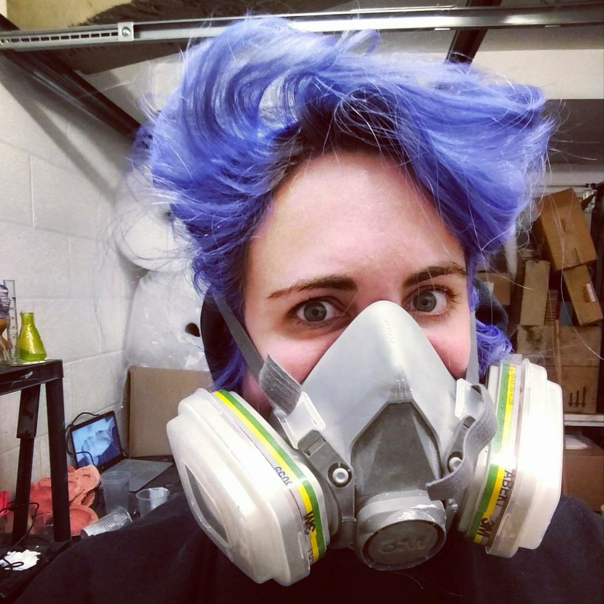 AmbForgottenImp's tweet photo. Weird hairday at work..and this is before I even touched resin! #crazyhair #sfxartist #propmaker #cosplayer #comicconprep #WorkFromHome https://t.co/MxxfAmEQ3G