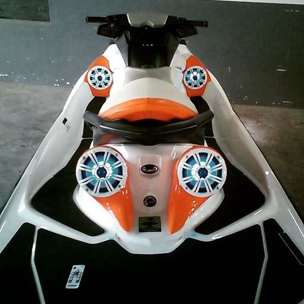 kicker jet ski speakers