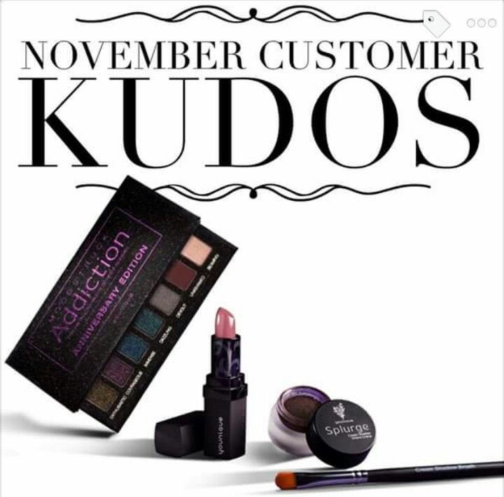 x_MacLean_x's tweet photo. OMG OMG OMG who wants this kudos? Look at that eyeshadow palette 💕💕 #retweet #DMme #10available #getyours #partymonth #novemberkudos #amaze https://t.co/QNgu8JinrZ