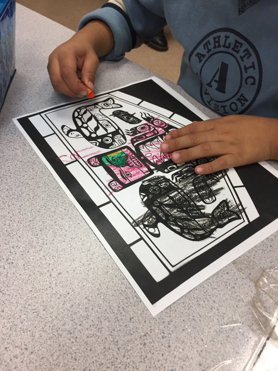 noelle_pepin's tweet photo. K students colouring designs for their wilp, note the balance of colour on the first one #Indigenousmaker https://t.co/hVEaOUFcvU