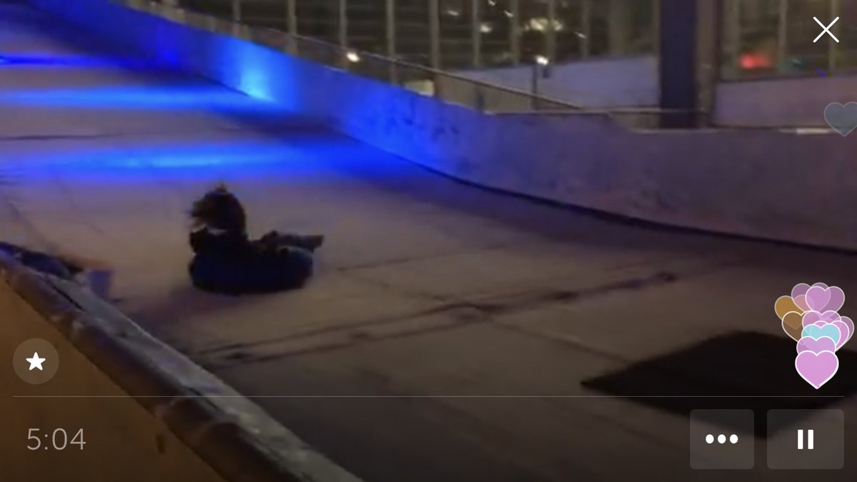 Floridan305's tweet photo. .@DanaC_ on #Periscope: Berlin's 1st Christmas Market opened #travel #berlinscope #winterwe… https://t.co/6Kmuu5FBmC https://t.co/qNbOXBc71j