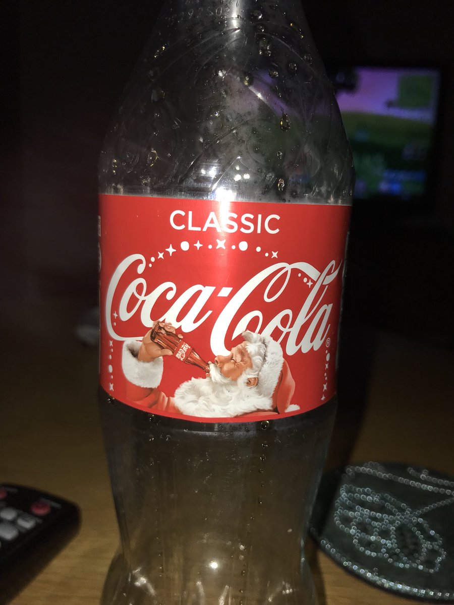StoofstaG's tweet photo. It’s too early for Santa @CocaCola yes it’s @FortniteGame in the background https://t.co/tjJdaTnfzJ