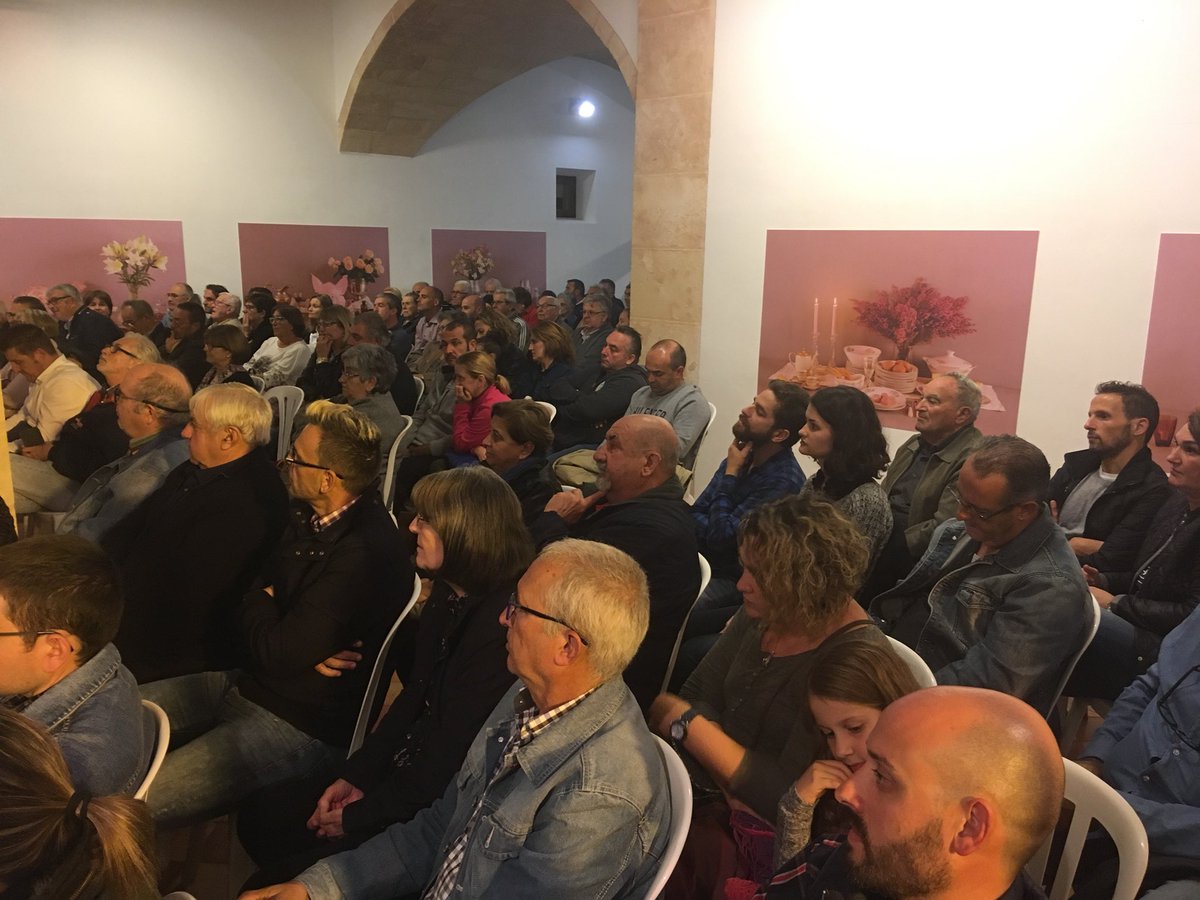 ppbalears's tweet photo. La més sincera enhorabona a @JaumeVermell,nou president #PPCampos,a la junta i a qui deixa el càrrec @Tia_Sagreras 💪🏻 #FeimPPartit 💪🏻 https://t.co/GouQLGI3kG