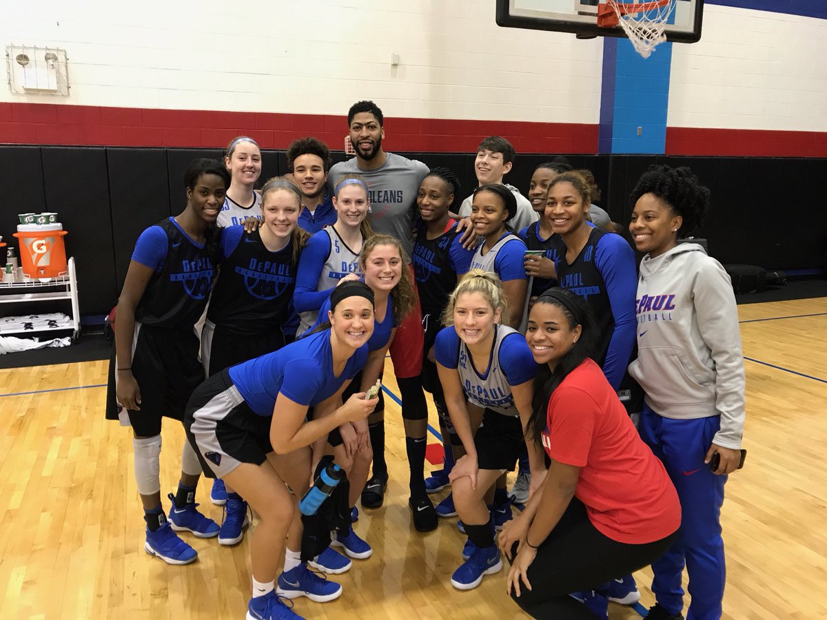 PelicansNBA's tweet photo. Thanks @DePaulWBBHoops & @DePaulHoops for letting us ball on your court today 🏀 Good luck this season! #ADAllDay #DoItBig https://t.co/iobYzEO3YI