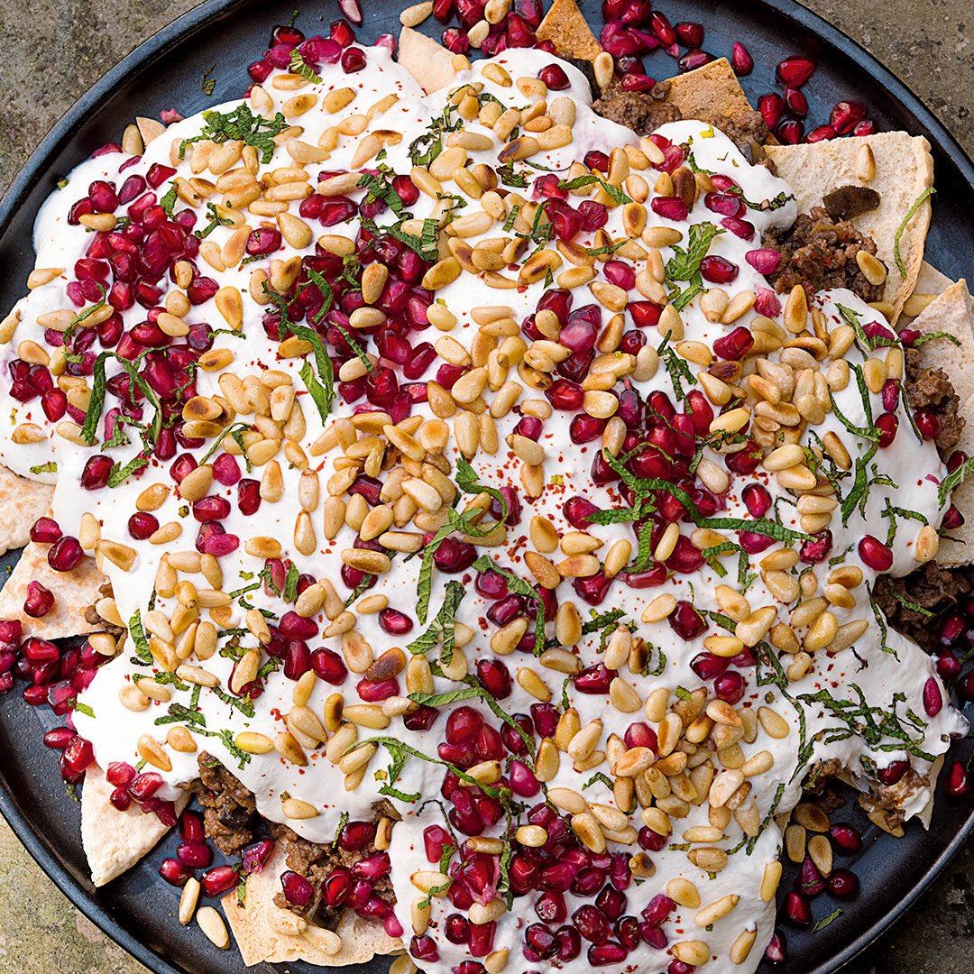 Nigella_Lawson's tweet photo. And here’s a link to the Beef and Aubergine Fatteh https://t.co/AGQfxZP00j #atmytable https://t.co/H4AMe0h3X6