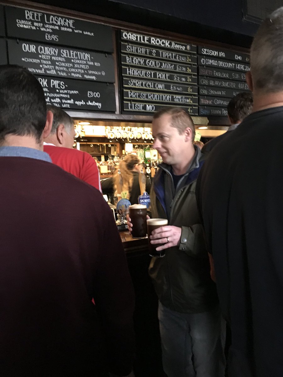paulad687's tweet photo. Enjoyed the banter on Saturday, should of stayed @VatandFiddle instead of #NOTvQPR @LeeMcAlpine1 Keep in touch mate, see you @pnefc pub? ๐ป https://t.co/2Lrjs0LOQM