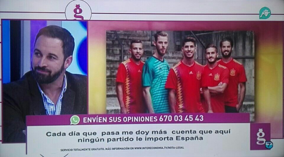madrid_vox's tweet photo. @vox_es @Santi_ABASCAL @Gato_directo @Intereconomia 📺 @Santi_ABASCAL "desconozco el fin que buscan con este diseño tan polémico, si le gusta a Pablo Iglesias, dice mucho"
#EntrevistaAbascal https://t.co/N5rUxK49K8