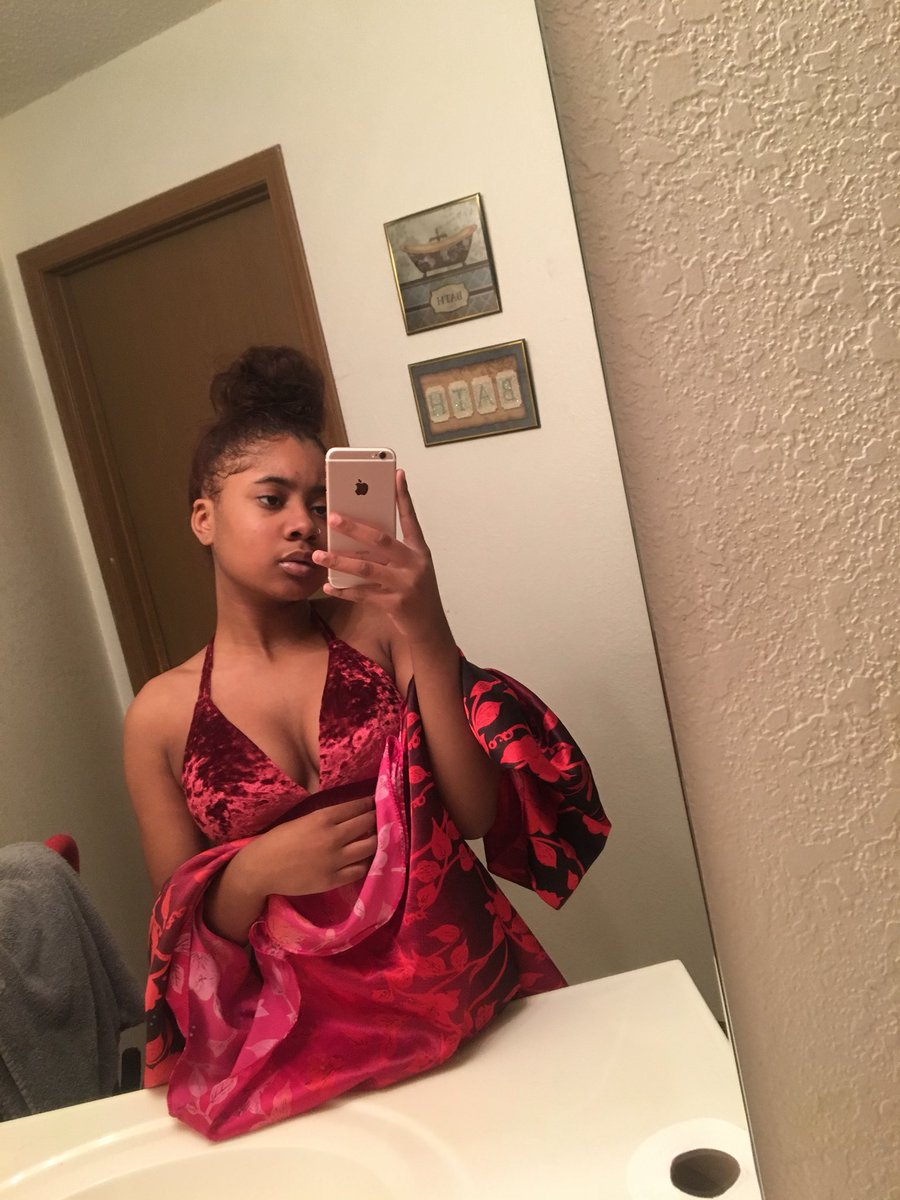 seraimarie's tweet photo. 🤬📍 https://t.co/ntfNdcASbE